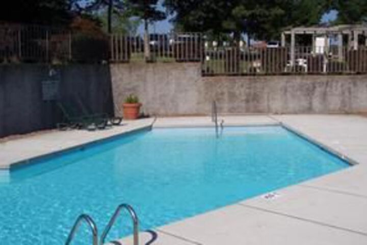 Pool 138 of 139