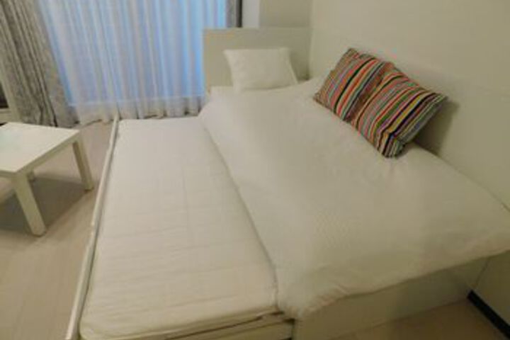 Room 46 of 89