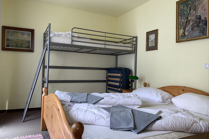 Room 54 of 127