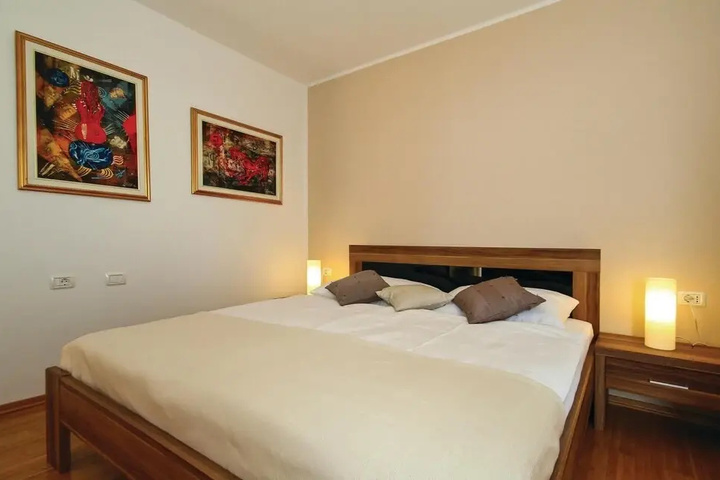 Nice Home in Umag With Wifi and 4 Bedrooms