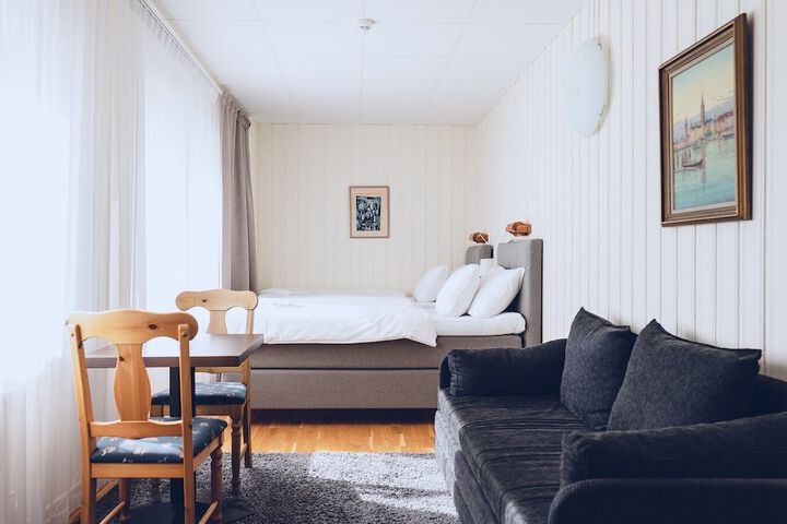 Room 4 of 31