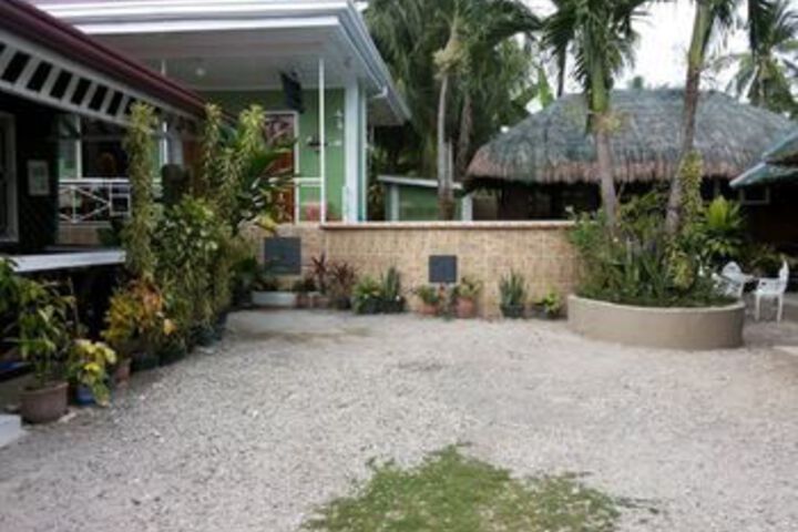 Property Grounds 27 of 29