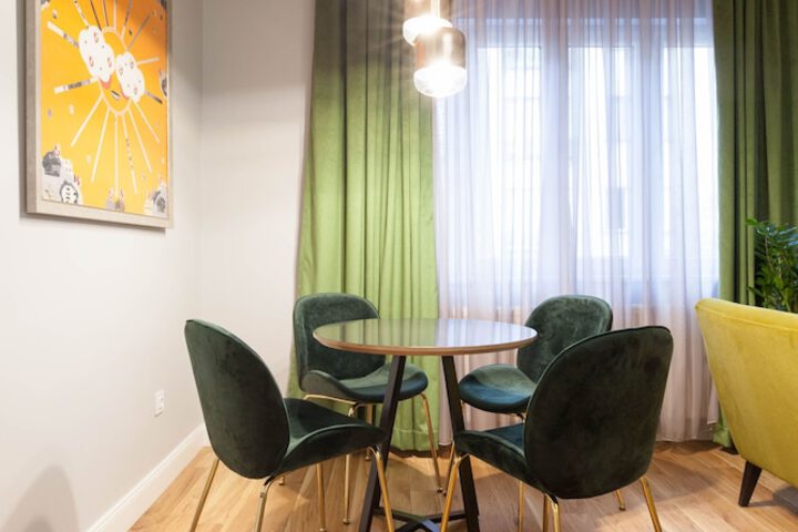 Room 33 of 55