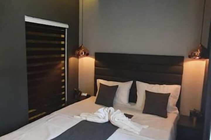 Room 21 of 52
