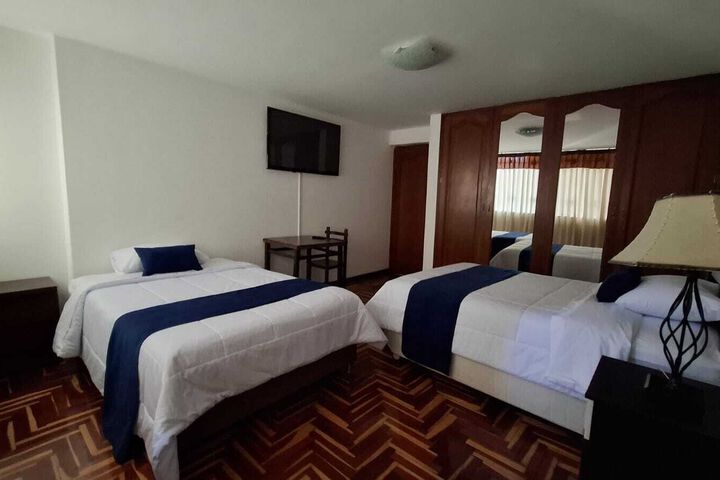 Room 12 of 15