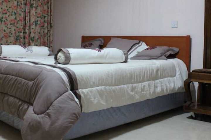 Room 4 of 54