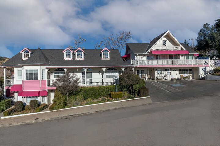 Hotel Interior 2 of 60