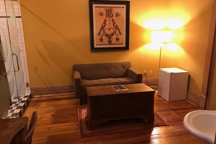 1 Queen Bed (67 of 99)