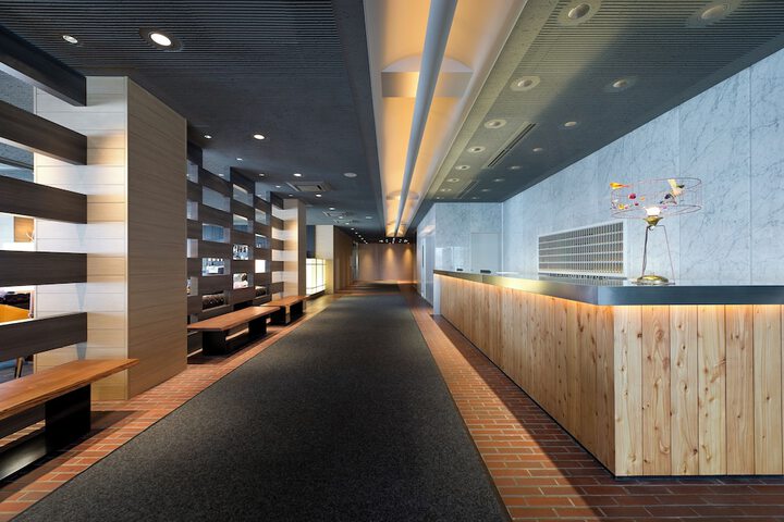 Guest Lobby