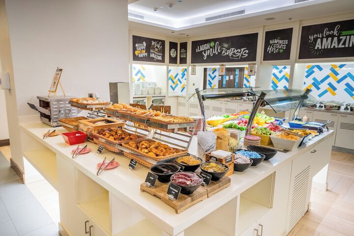 Breakfast buffet