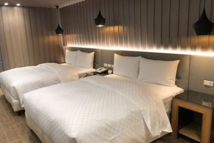 Room 26 of 48