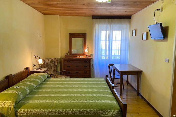 Room 15 of 56