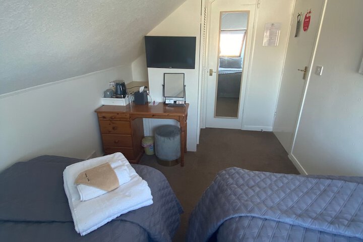 Room 22 of 128