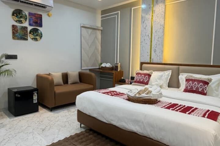 Room 20 of 96
