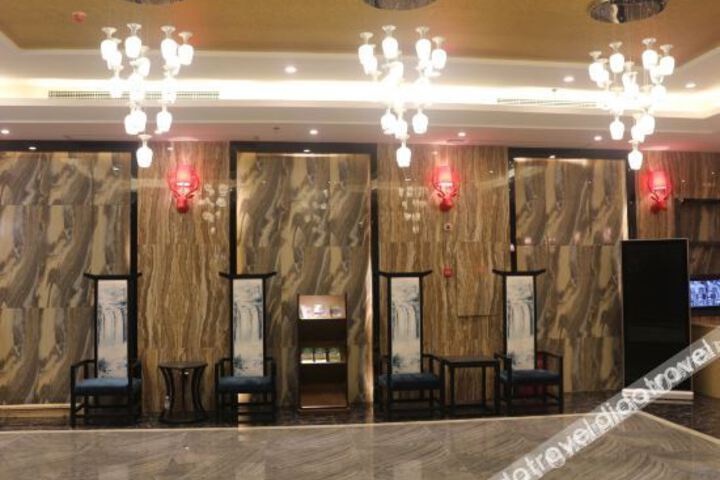 Hotel Interior 7 of 24