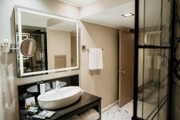 Bath Interior