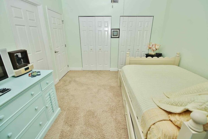 Room 3 of 129