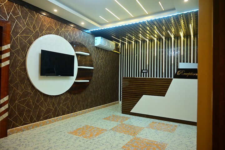 Hotel Interior 2 of 31