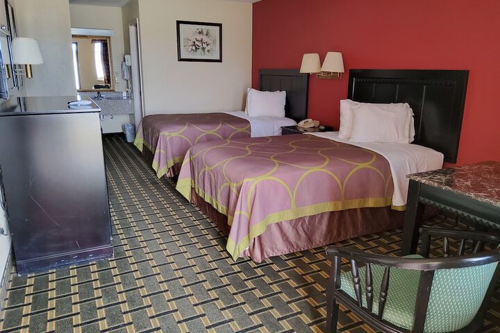 Comfort Double Room (3 of 8)