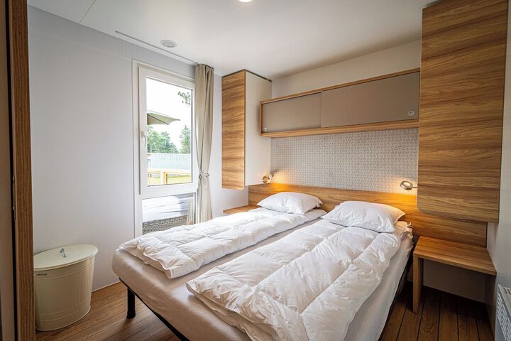 Room 10 of 94