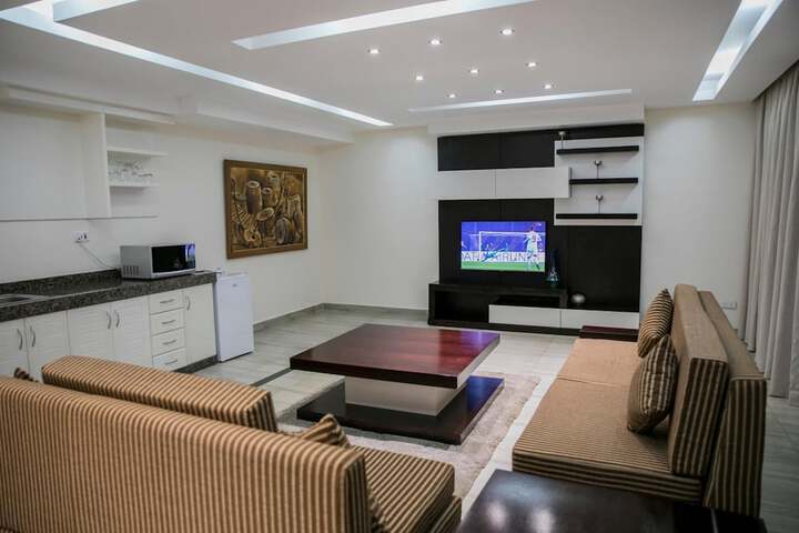 Room 25 of 52