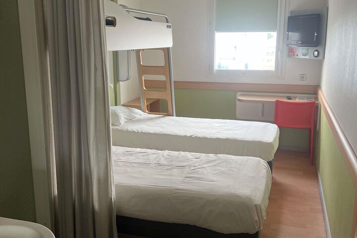 Room 35 of 55