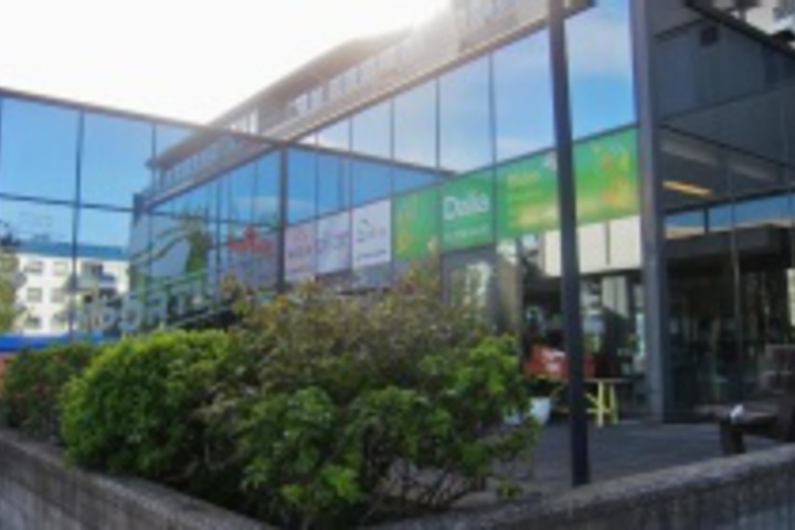 Hotel Exterior 19 of 276