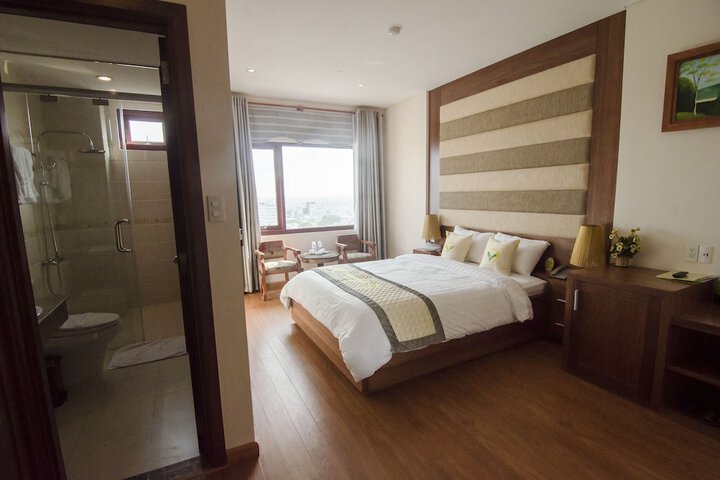 Room 12 of 46