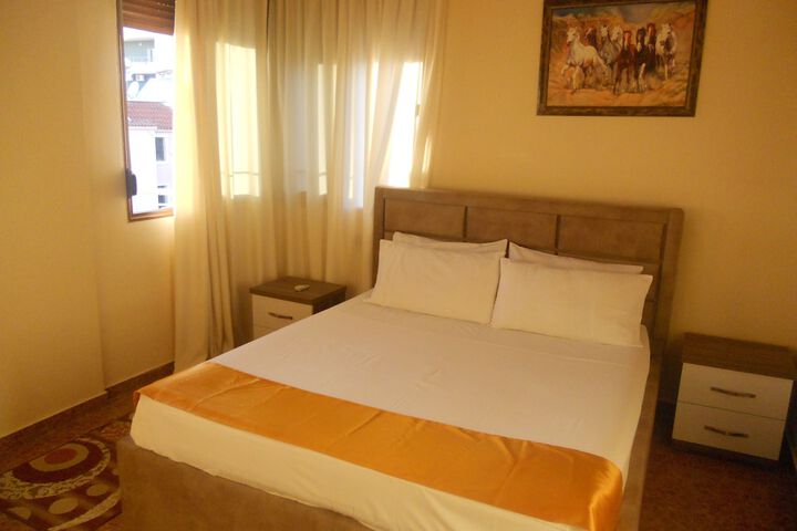 Room 16 of 41
