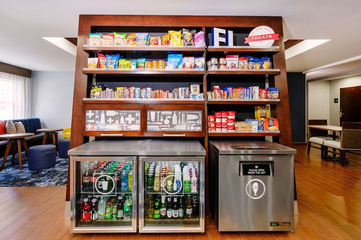 Snack bar