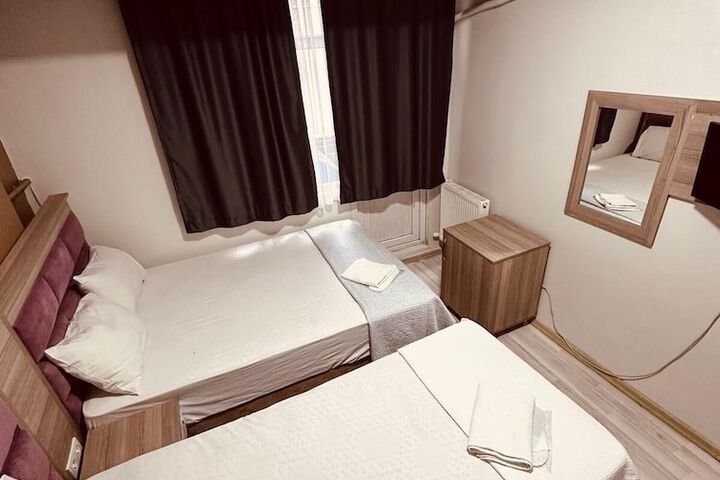 Room 20 of 32