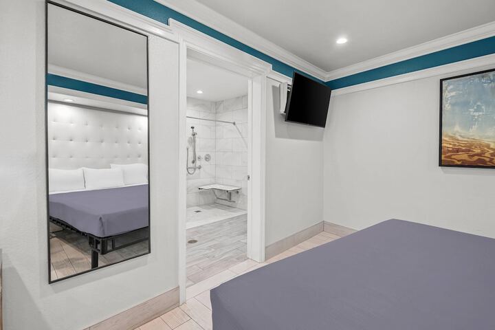 Room 12 of 31