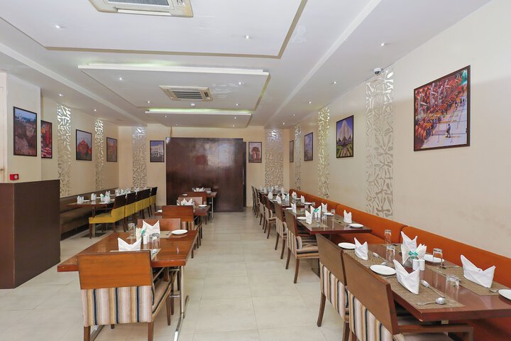 Dining 48 of 92