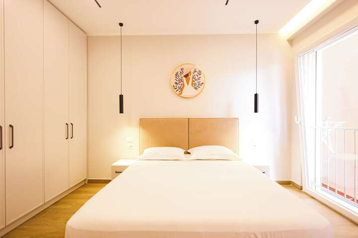 Room 10 of 162