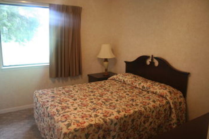 Room 13 of 24