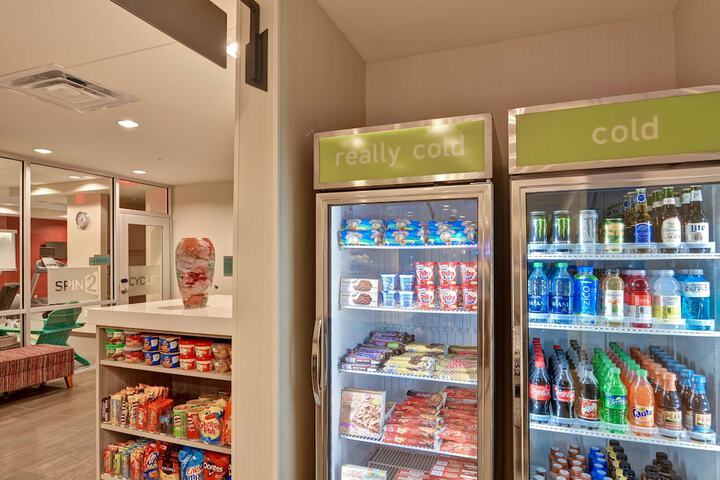 Snack bar