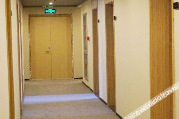 Hotel Interior 19 of 43