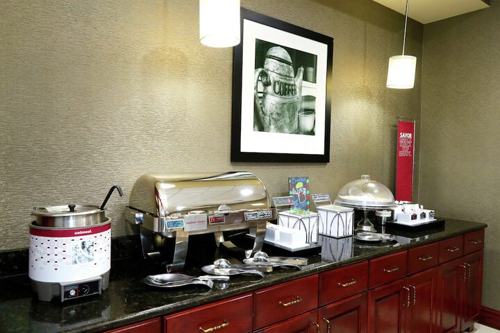 Breakfast/Coffee Service 105 of 115