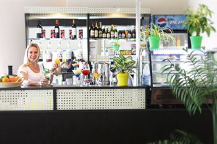 Hotel Bar