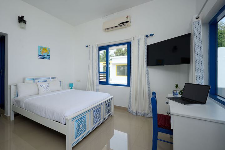 Room 19 of 53