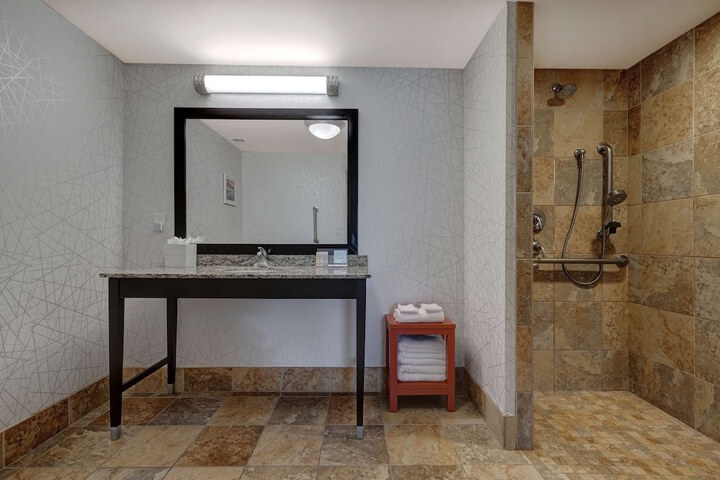 Bathroom shower