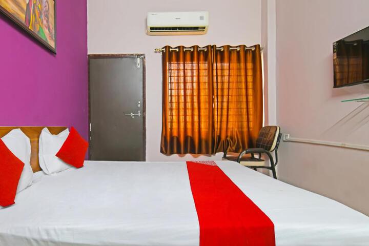 OYO Flagship Hotel Gento
