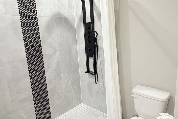 Room 20 of 32