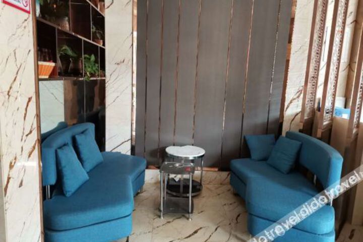 Renhe Hotel