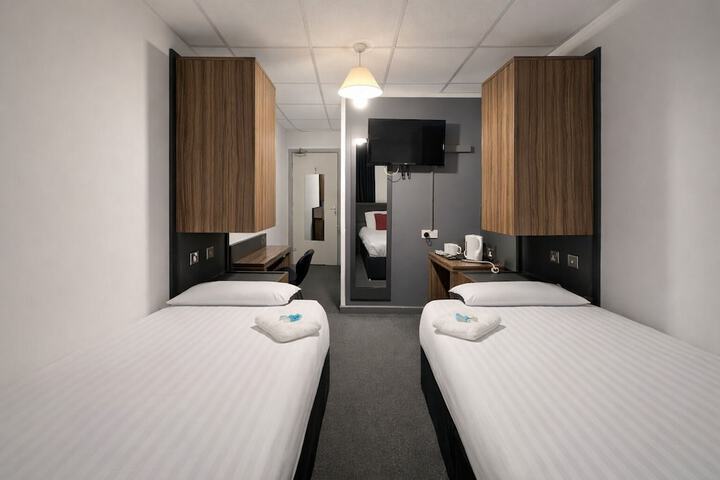 Room 12 of 55