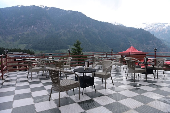 Terrace/Patio 31 of 61