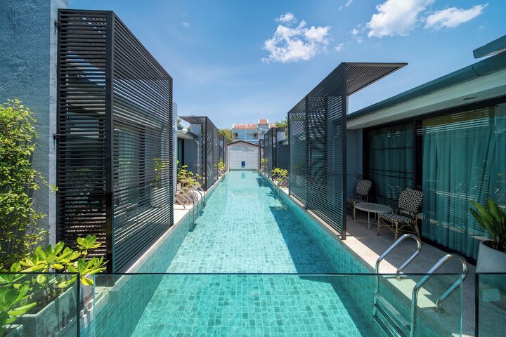Pool 37 of 75