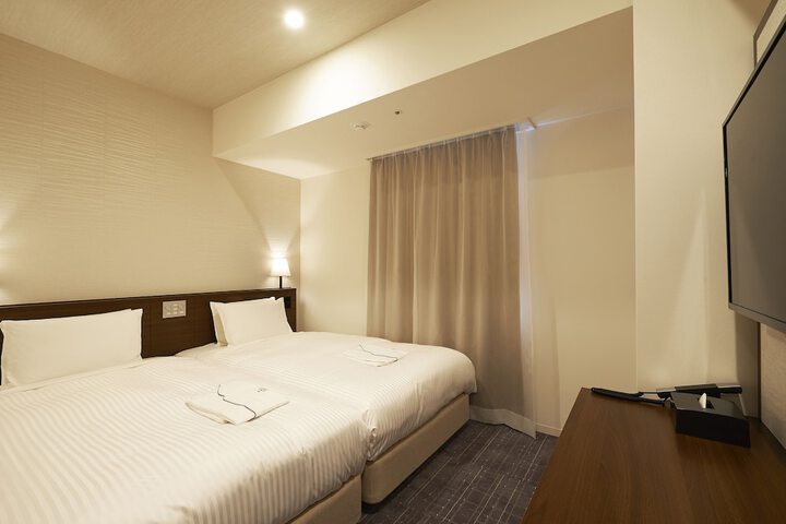 Room 20 of 43