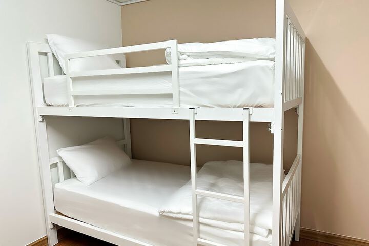 Room 31 of 80