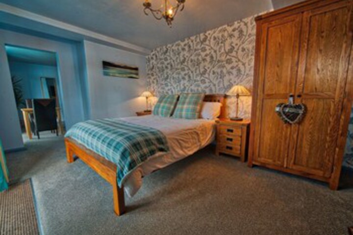 Room 107 of 120